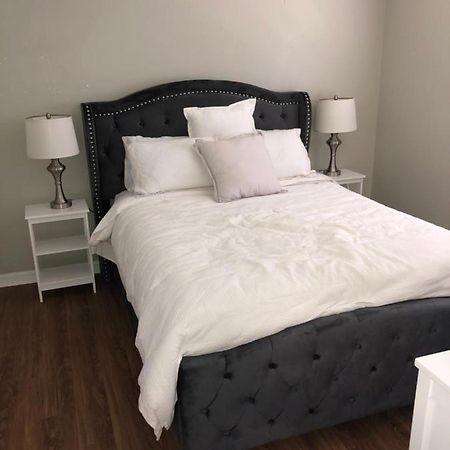 Villa Cheerful 3 Bed House In A Cul- De-Sac! Tampa Exterior foto